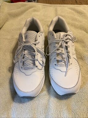 New Balance White Womens Sneakers NWOT